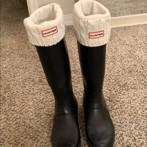 Matte Black Hunter Boots/White Hunter Boot Socks
